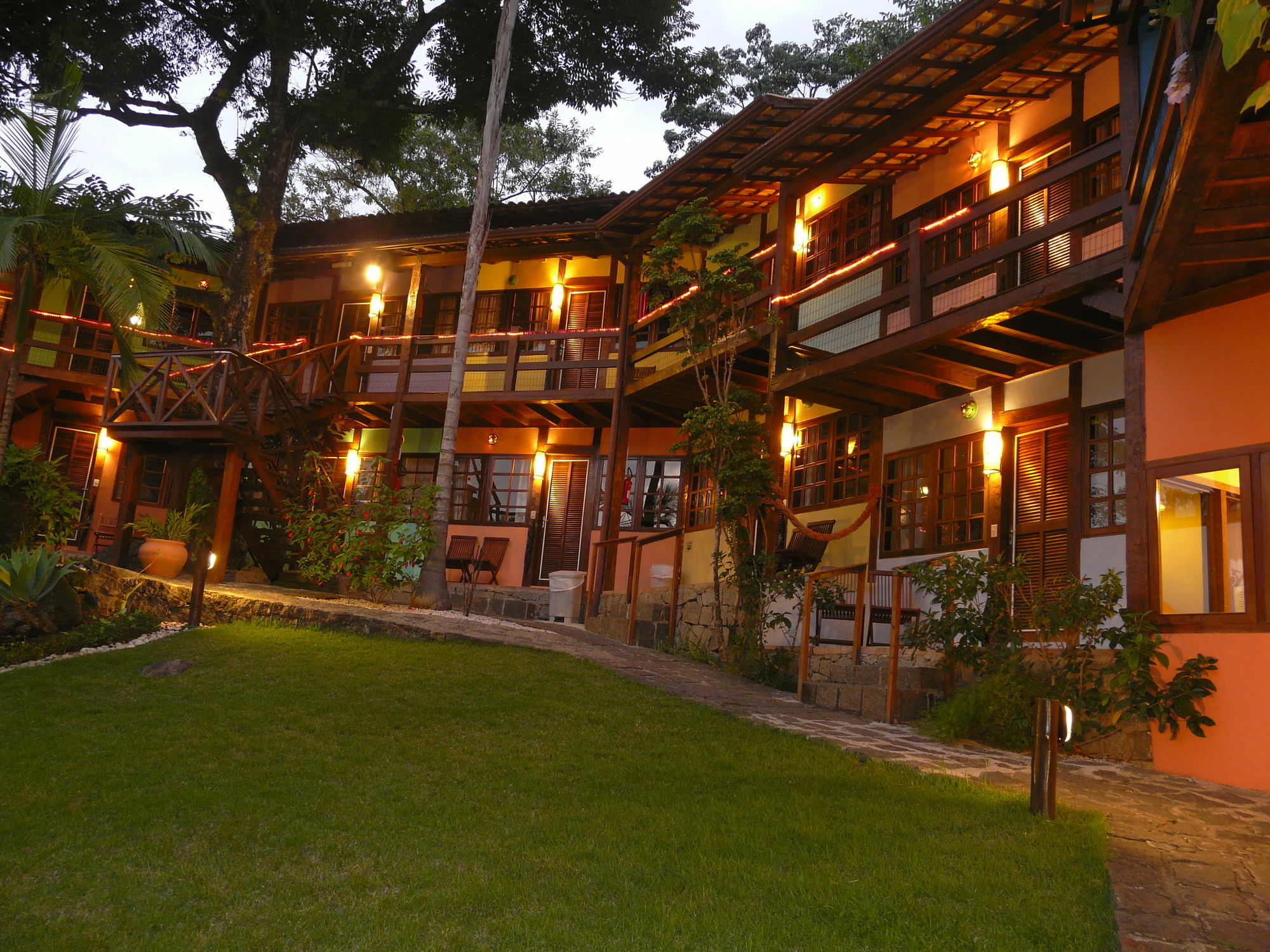 Pousada Villa Da Prainha Ilhabela Ngoại thất bức ảnh